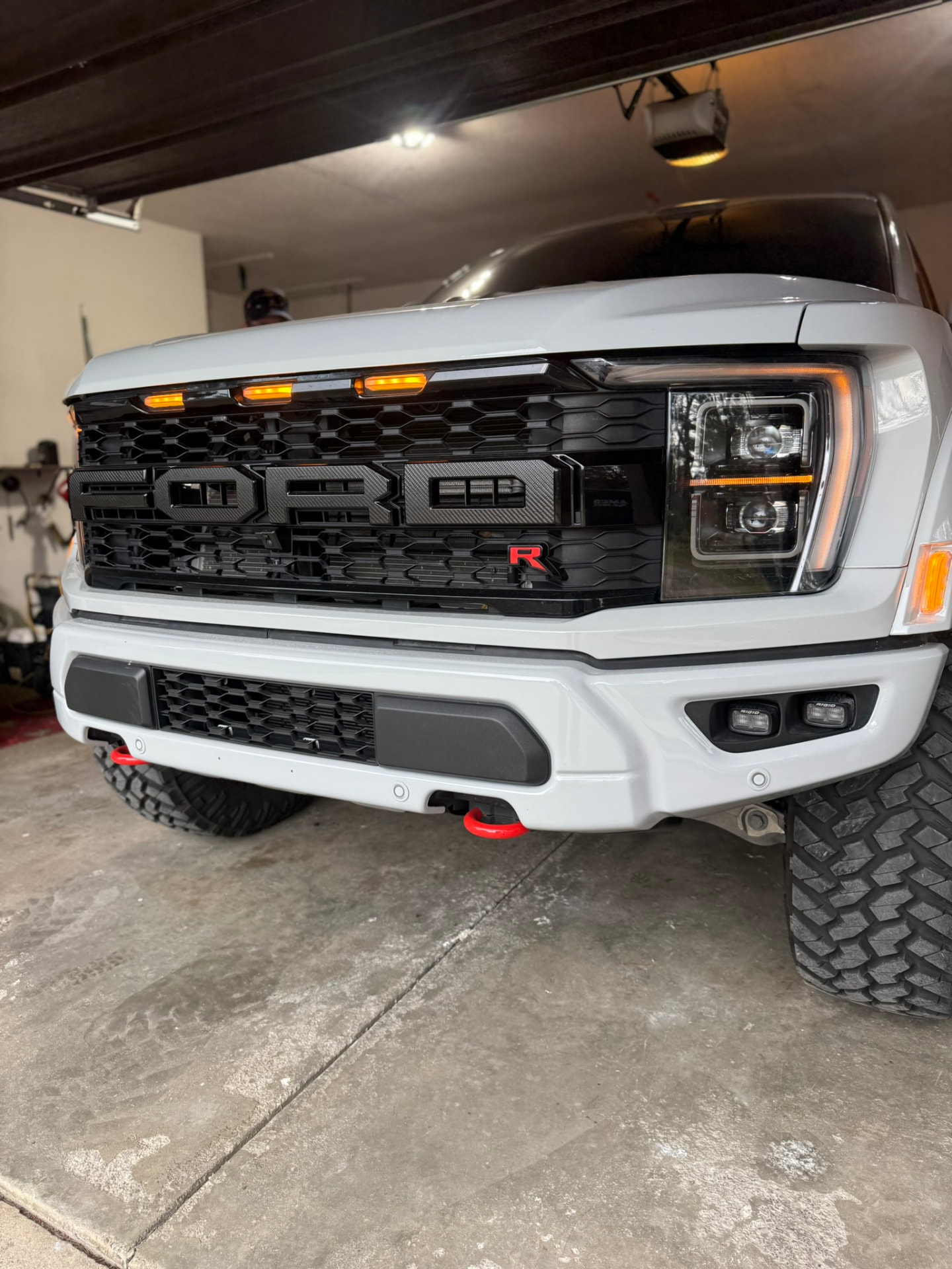 Freshly detailed white Ford Raptor truck